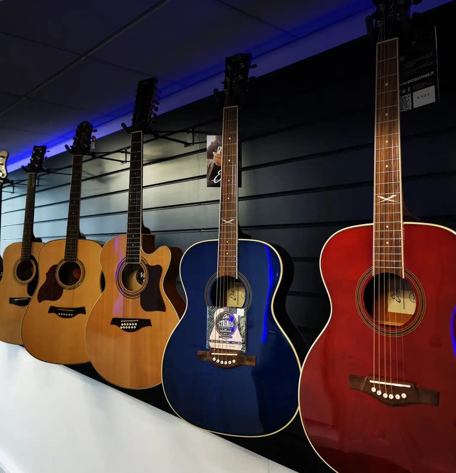 Acoustic Guitars For Sale In Stockport