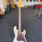 Squier Precision Bass White